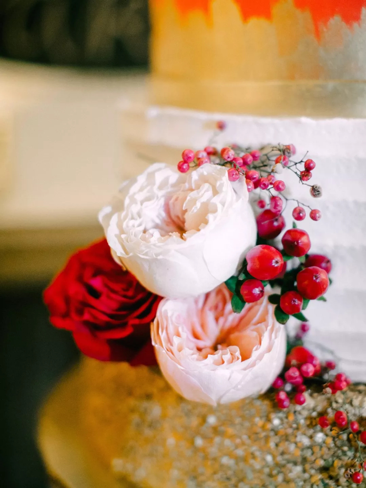 婚礼花艺 | 爱情的颜色：红粉白，热情浪漫优雅。