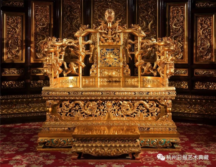 黄小明 —— 创新让艺术永远焕发光彩 黄小明 —— 创新让艺术永远焕发光彩