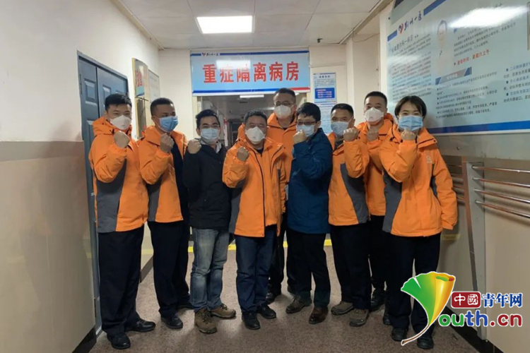 单雪：逆行在战疫一线的“巾帼战士”