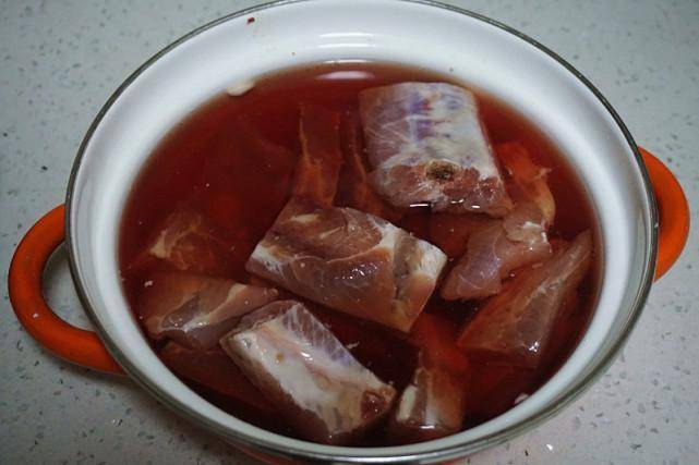 排骨轻食新做法,不放一滴油,不等主食上桌就直接被抢光 排骨轻食新做法,不放一滴油,不等主食上桌就直接被抢光