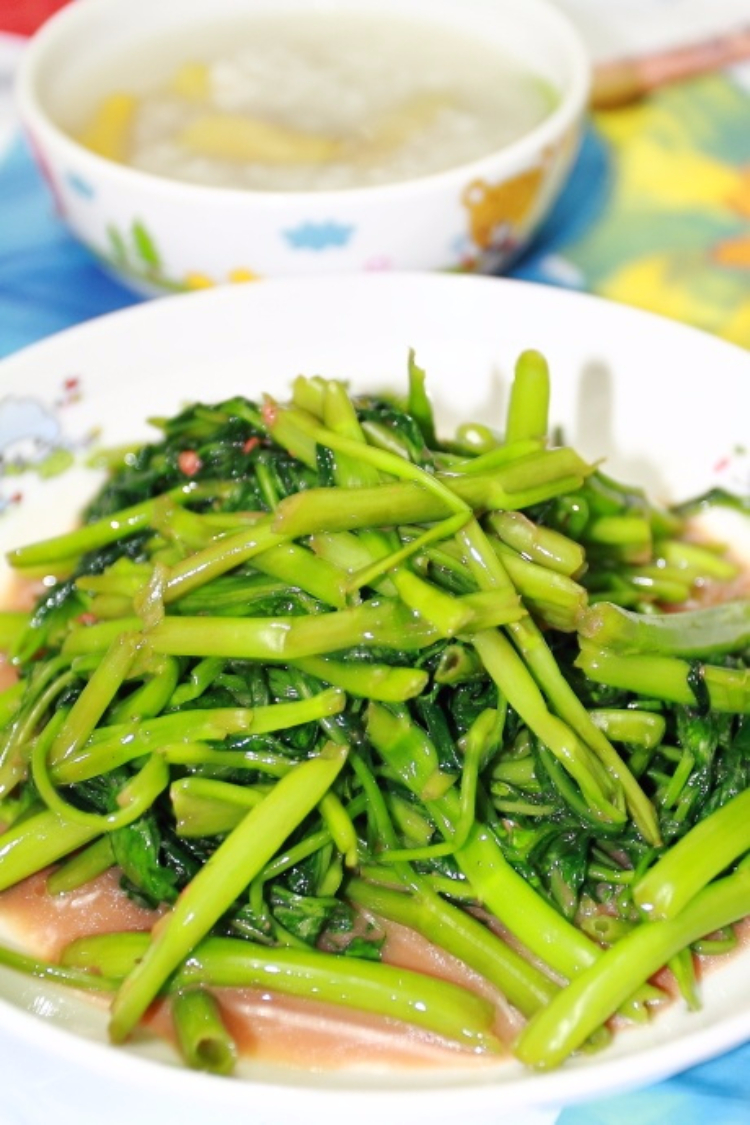 空心菜这么做,风味独特,几天不吃就馋,炒一盘成本不到3元 空心菜这么做,风味独特,几天不吃就馋,炒一盘成本不到3元