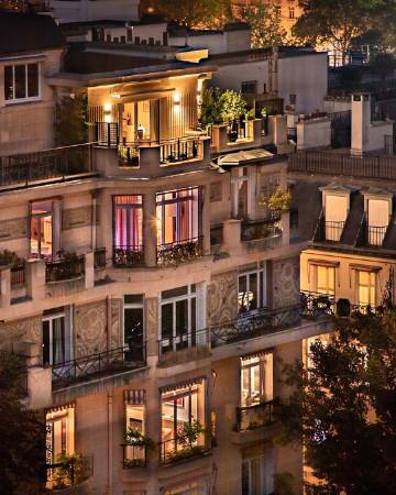巴黎晚秋之夜！！！